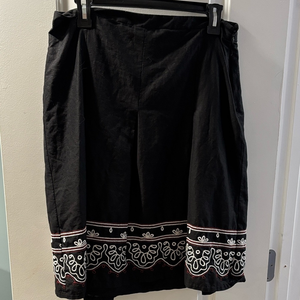 LOFT Black Skirt with White and Red Floral Embroidery